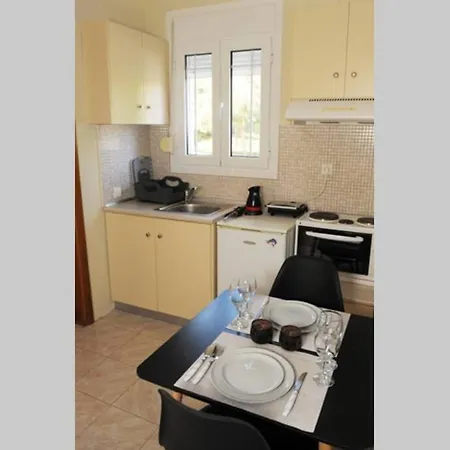 Georgia's Cozy #3 דירה