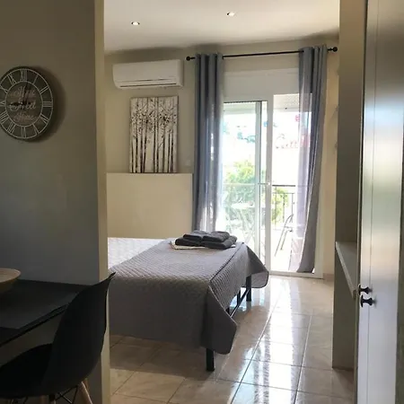 דירה Georgia's Cozy #3