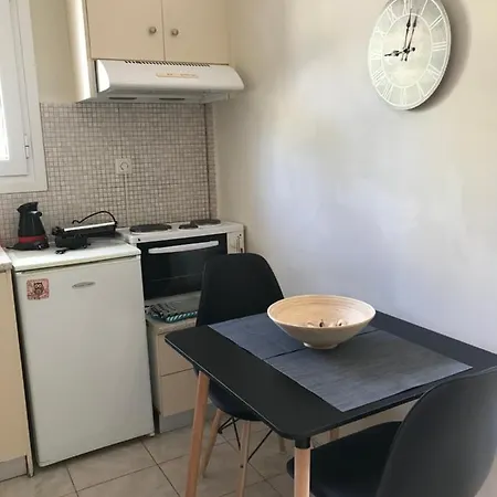Apartment Georgia's Cozy #3 Kavala
